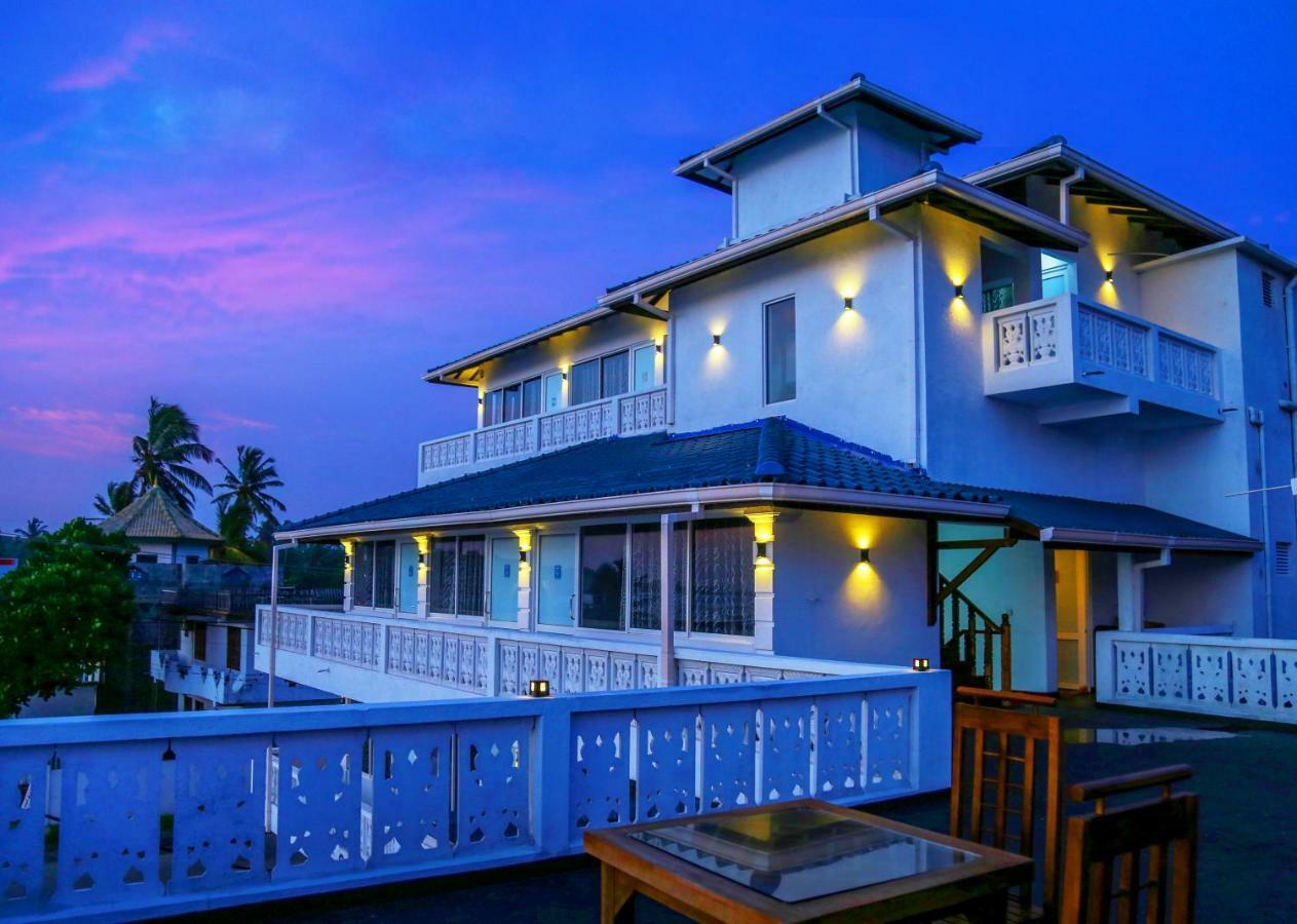 Hikka Ocean Resort Hikkaduwa Exterior photo